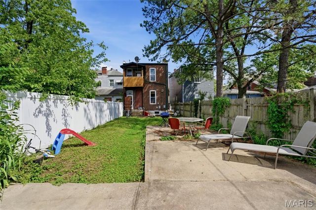 7507 Virginia Avenue, St Louis, MO 63111