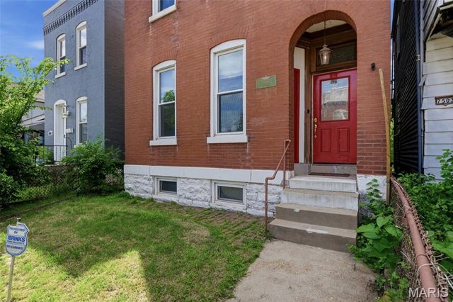 7507 Virginia Avenue, St Louis, MO 63111