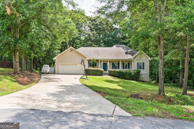 419 Pecan Circle, Forsyth, GA 31029
