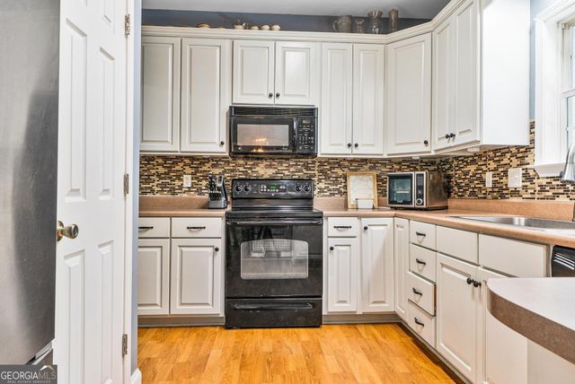 419 Pecan Circle, Forsyth, GA 31029