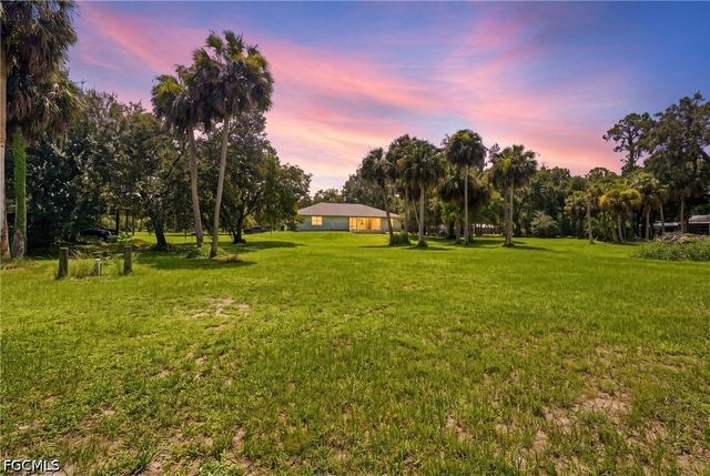 18371 Slater RD, North Fort Myers, FL 33917