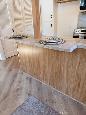 31024 Wild Oak, Running Springs, CA 92382