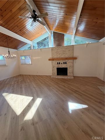 31024 Wild Oak, Running Springs, CA 92382
