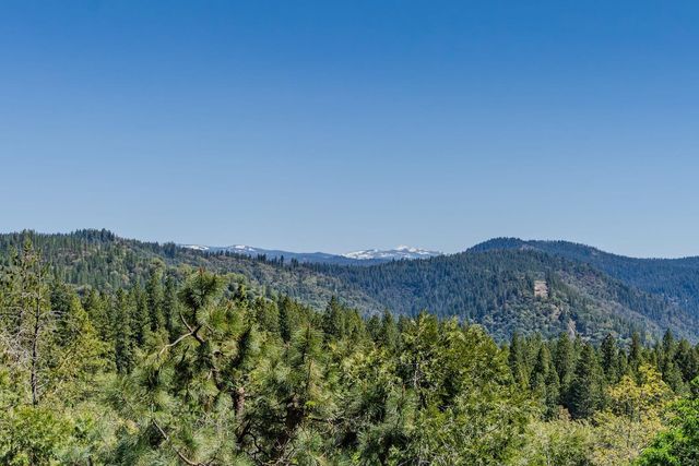 16724 Alpine Dr, Pioneer, CA 95666