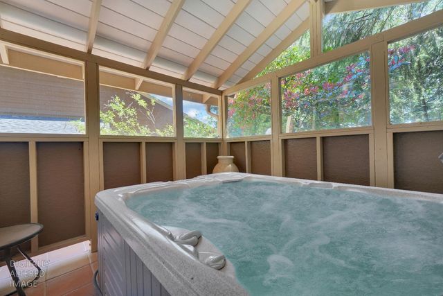 16724 Alpine Dr, Pioneer, CA 95666