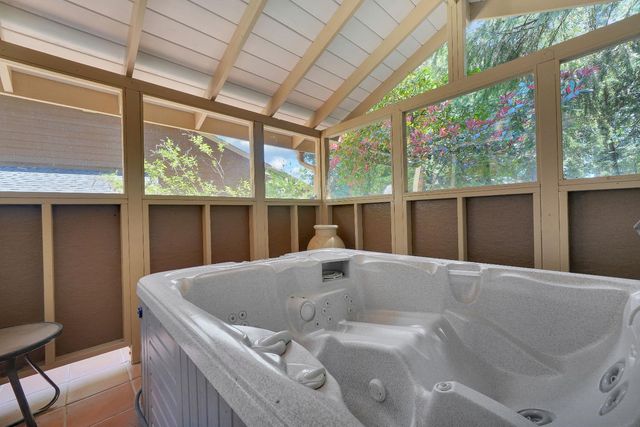 16724 Alpine Dr, Pioneer, CA 95666