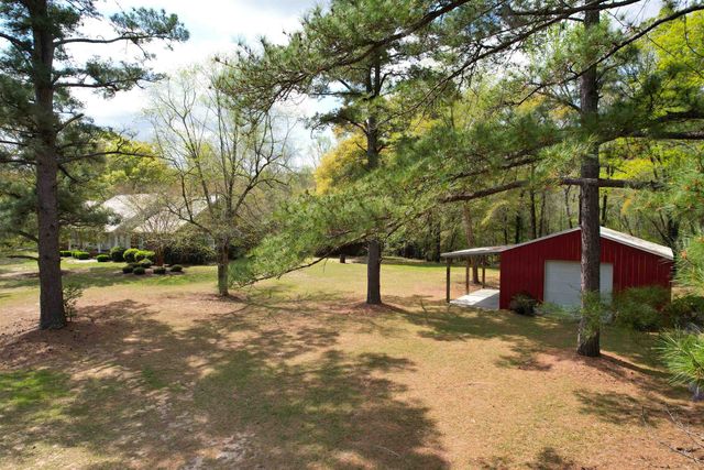 84 Nathan Rd., Kingstree, SC 29556