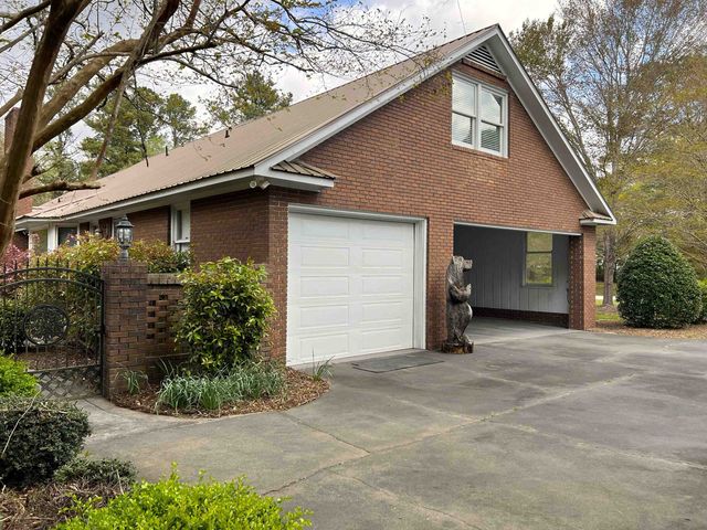 84 Nathan Rd., Kingstree, SC 29556