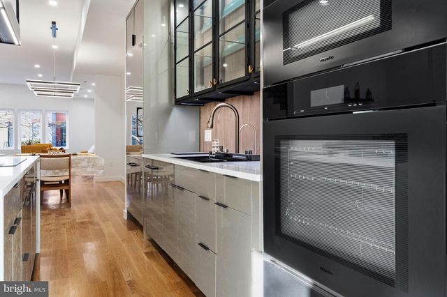 1203 G ST NE, Washington, DC 20002