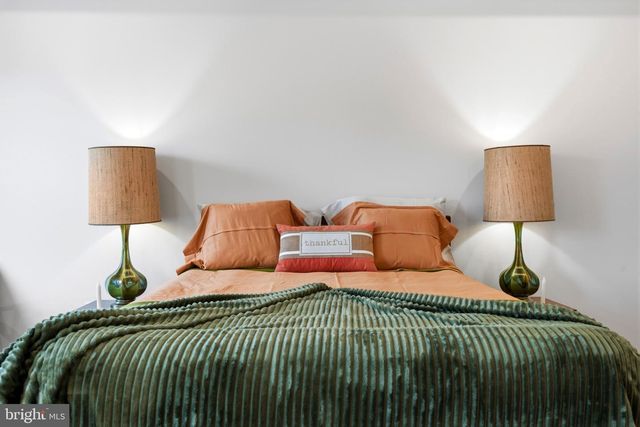 1203 G ST NE, Washington, DC 20002