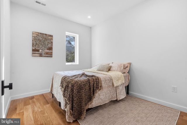 1203 G ST NE, Washington, DC 20002