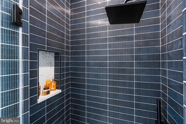 1203 G ST NE, Washington, DC 20002