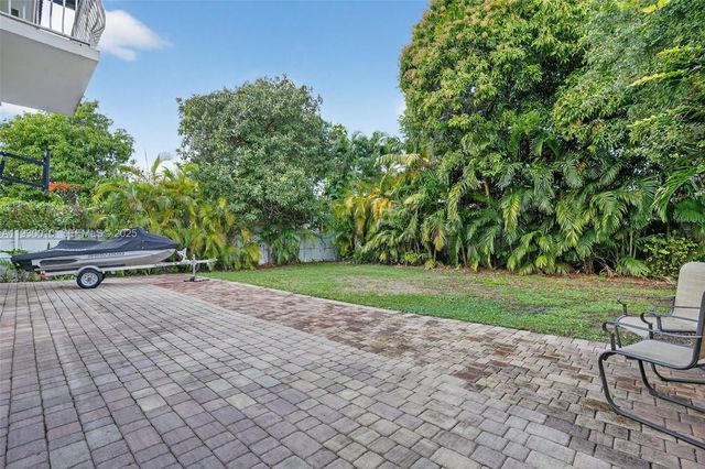 2913 SW 13th St, Miami, FL 33145