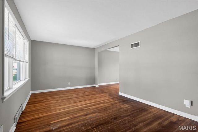 9248 Filibert Drive, St Louis, MO 63137