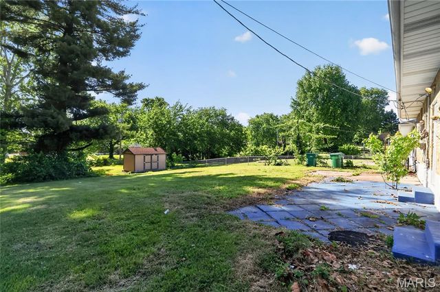 9248 Filibert Drive, St Louis, MO 63137