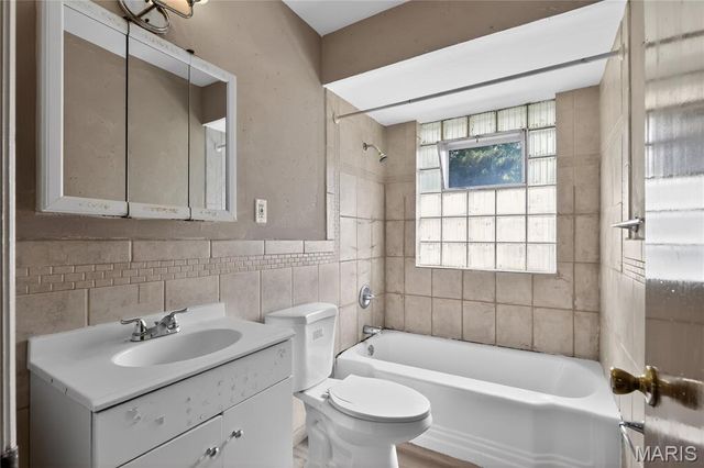 9248 Filibert Drive, St Louis, MO 63137