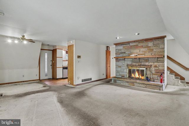 299 MUSHROOM HILL RD, Harrisburg, PA 17111