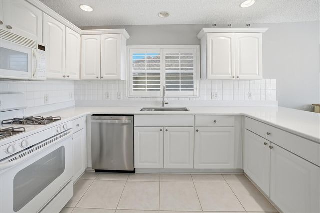 7132 SE 172ND HAZELWOOD LOOP, The Villages, FL 32162