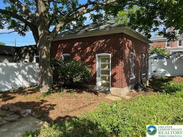 2109 Hay Street, Wilson Boro, PA 18042