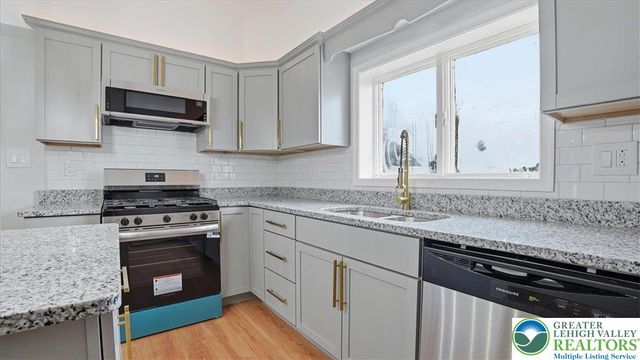 730 West Locust Street, Scranton City, PA 18504