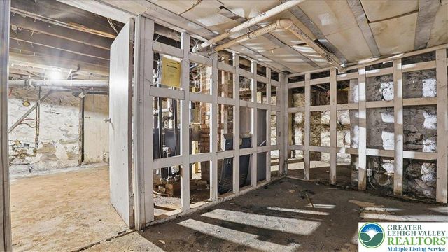 730 West Locust Street, Scranton City, PA 18504