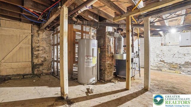 730 West Locust Street, Scranton City, PA 18504