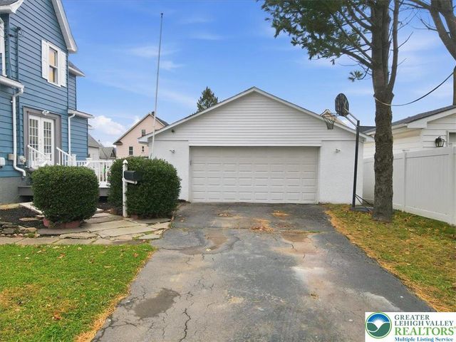 730 West Locust Street, Scranton City, PA 18504