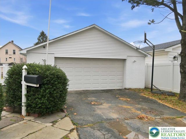 730 West Locust Street, Scranton City, PA 18504