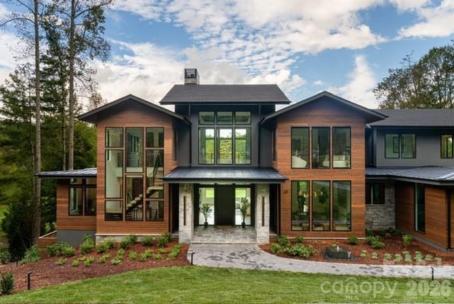 39 Bear Flower Trail, Arden, NC 28704