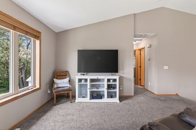 706 79th Street W, Lino Lakes, MN 55014