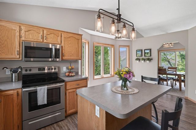 706 79th Street W, Lino Lakes, MN 55014