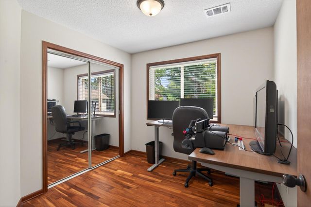 706 79th Street W, Lino Lakes, MN 55014