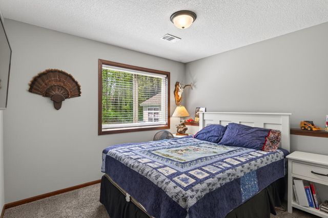 706 79th Street W, Lino Lakes, MN 55014