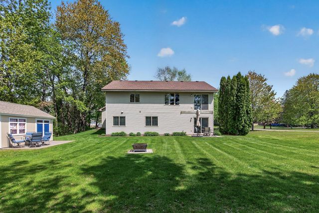 706 79th Street W, Lino Lakes, MN 55014