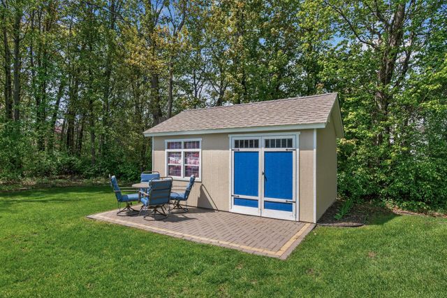 706 79th Street W, Lino Lakes, MN 55014