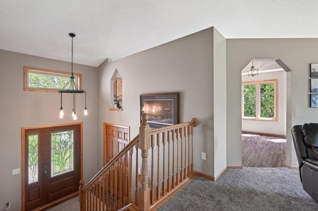 706 79th Street W, Lino Lakes, MN 55014