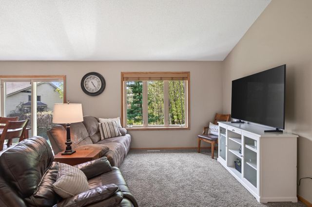 706 79th Street W, Lino Lakes, MN 55014
