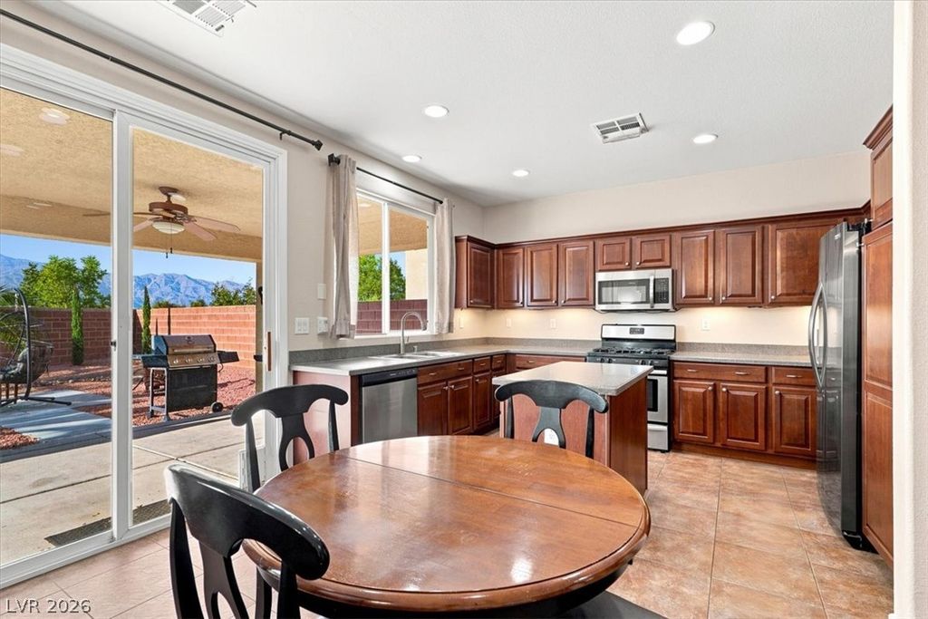 4716 Grey Heron Drive, North Las Vegas, NV 89084 — photo 4