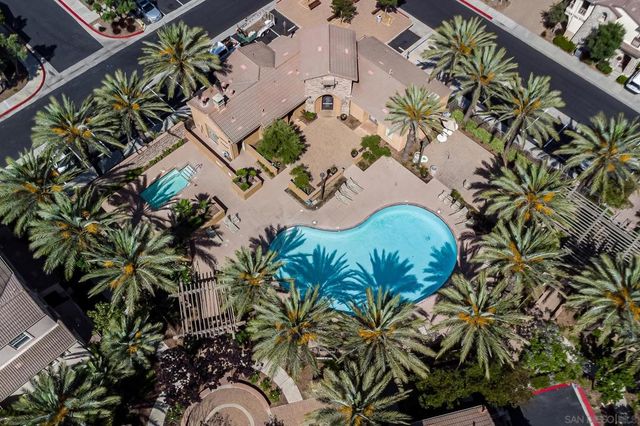 44984 Hawthorn St 208, Temecula, CA 92592