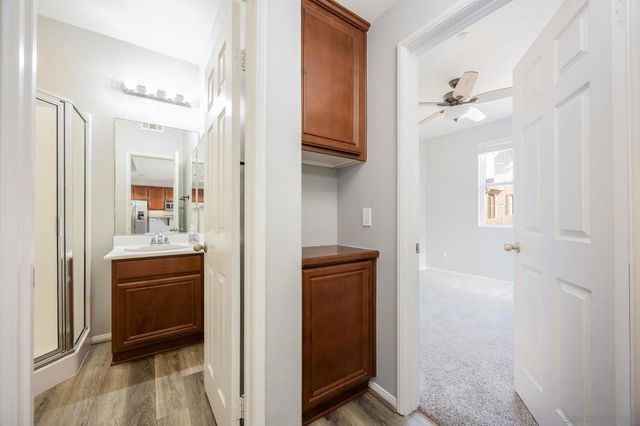 44984 Hawthorn St 208, Temecula, CA 92592