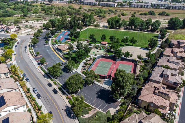 44984 Hawthorn St 208, Temecula, CA 92592