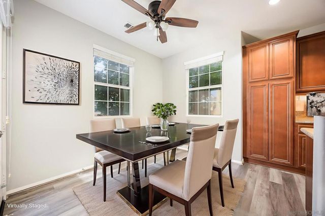 44984 Hawthorn St 208, Temecula, CA 92592