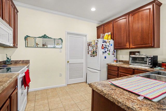 441 Mahogany Dr Unit 202, Murrells Inlet, SC 29576