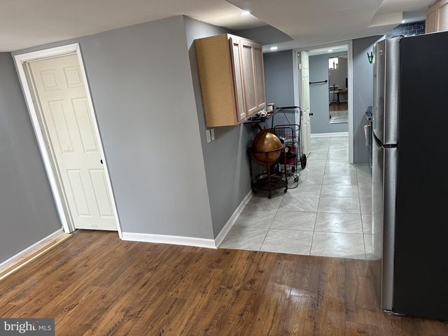 200 E ALBANUS ST, Philadelphia, PA 19120