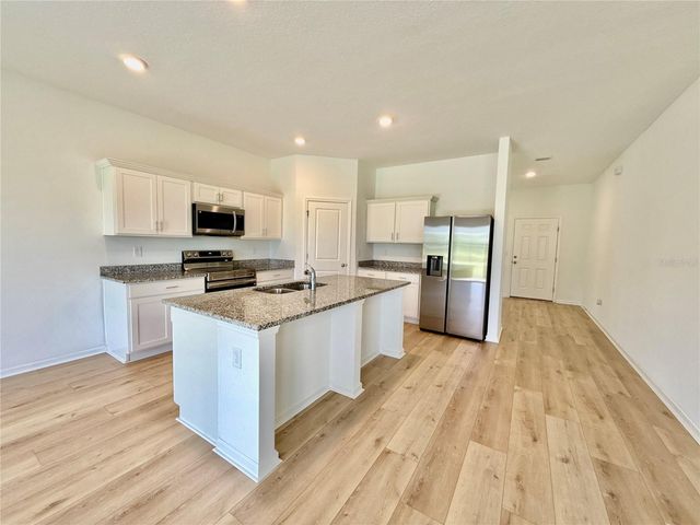 35657 BUTTONWEED, Zephyrhills, FL 33541