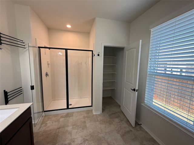 334 Reunion LN, Georgetown, TX 78626