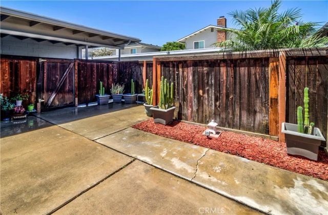 1159 E 1st, Tustin, CA 92780