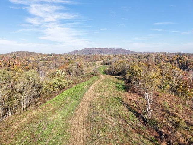 270 Higgins Rd, Woodbury, TN 37190