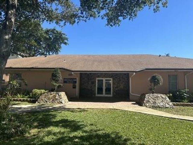 2811 Somerset Drive 408, Lauderdale Lakes, FL 33311