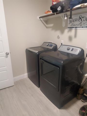 1208 Mare Stable Court, Alvin, TX 77511